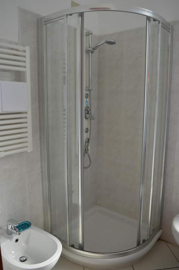 Hotel Experia อาลัสซิโอ ห้อง รูปภาพ